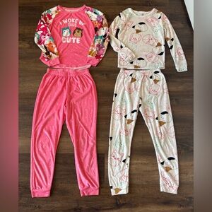 Girls size 10/12 large cozy Squishmallow pajamas